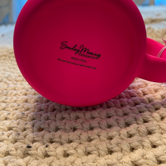 NEON HOT PINK GHOST SOFT TOUCH COFFEE MUG VIRAL TIKTOK FAMOUS - Picture 4 of 5